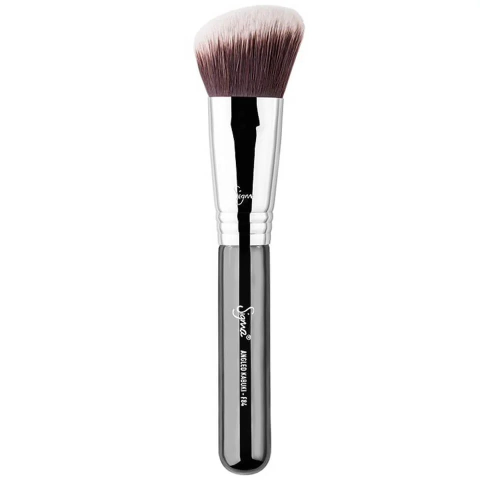 F84 Angled Kabuki™ Brush