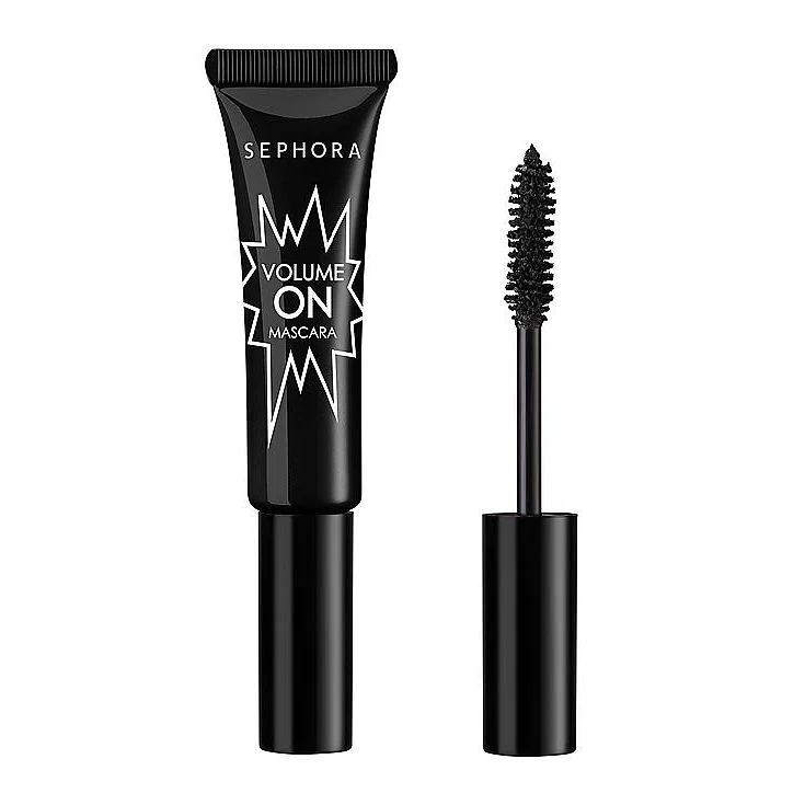 Volume On Mascara