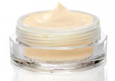 Natural White Moisturizing Krim Siang