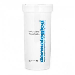 hydro-active mineral salts